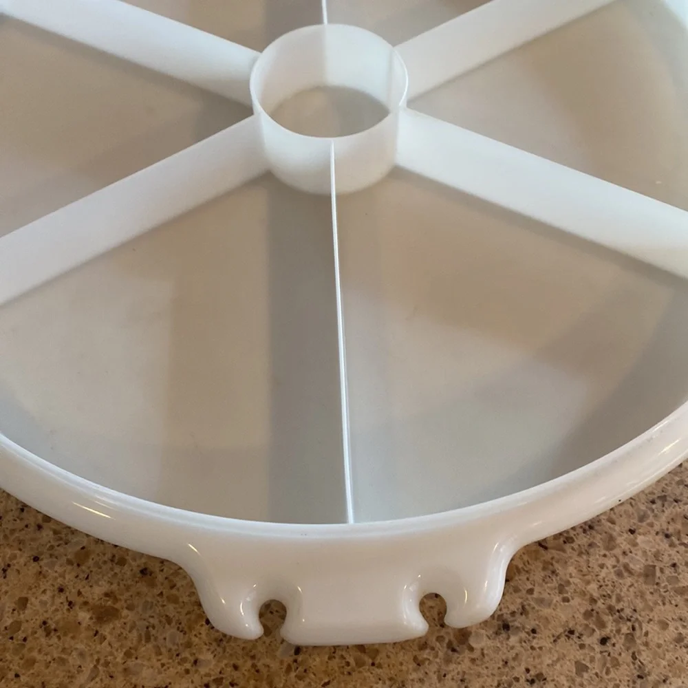VTG Tupperware Party Susan Tray with Lid